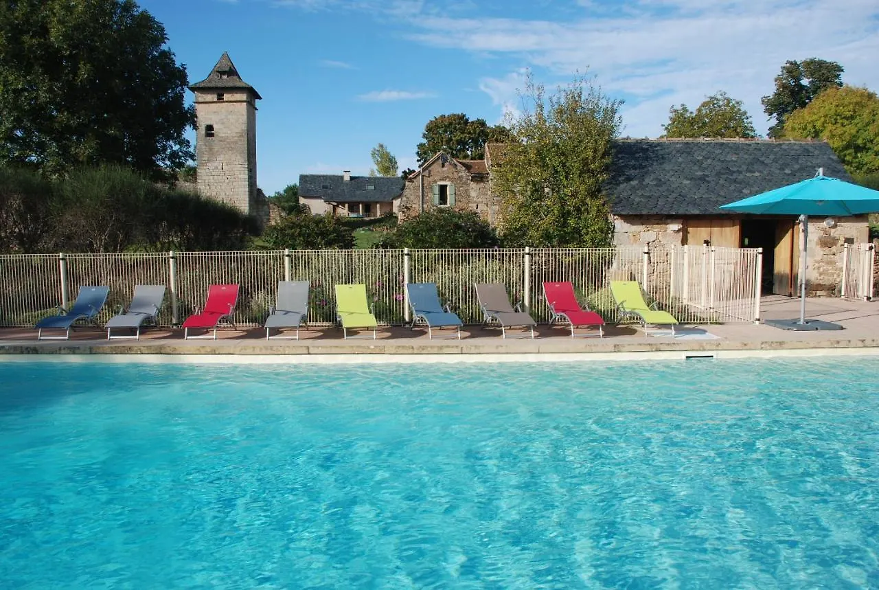 Tatil Evi Le Chateau De Pervinquieres Ginals